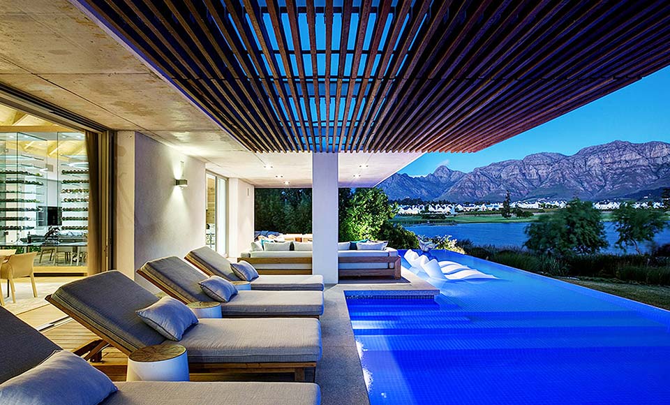 提供行業解決方案